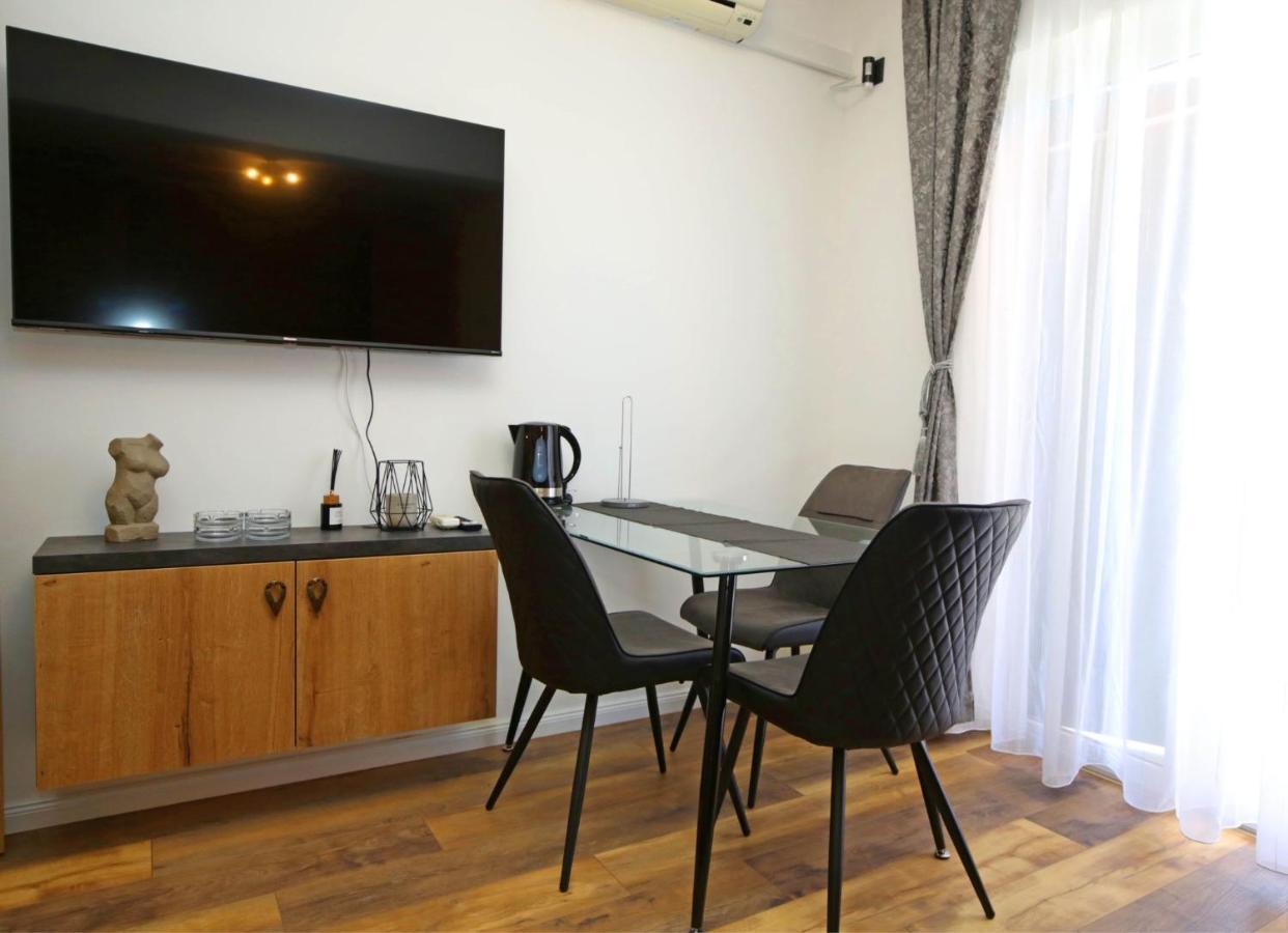 Apartmani Krka Rooms Лозовац Экстерьер фото