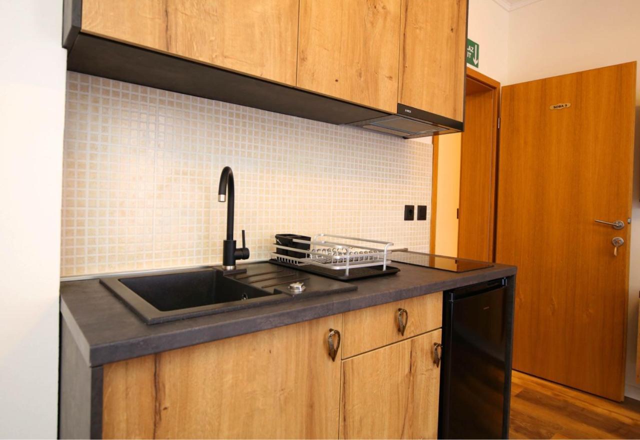Apartmani Krka Rooms Лозовац Экстерьер фото