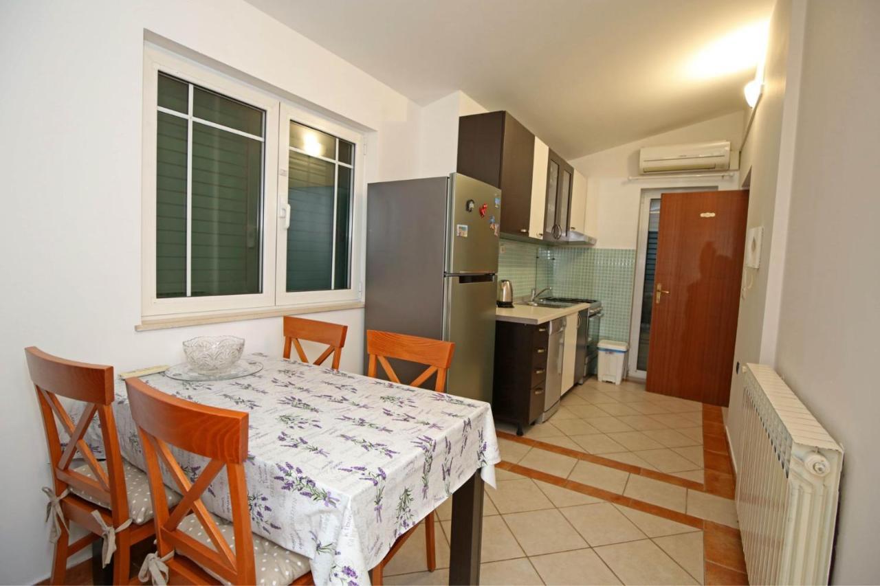 Apartmani Krka Rooms Лозовац Экстерьер фото