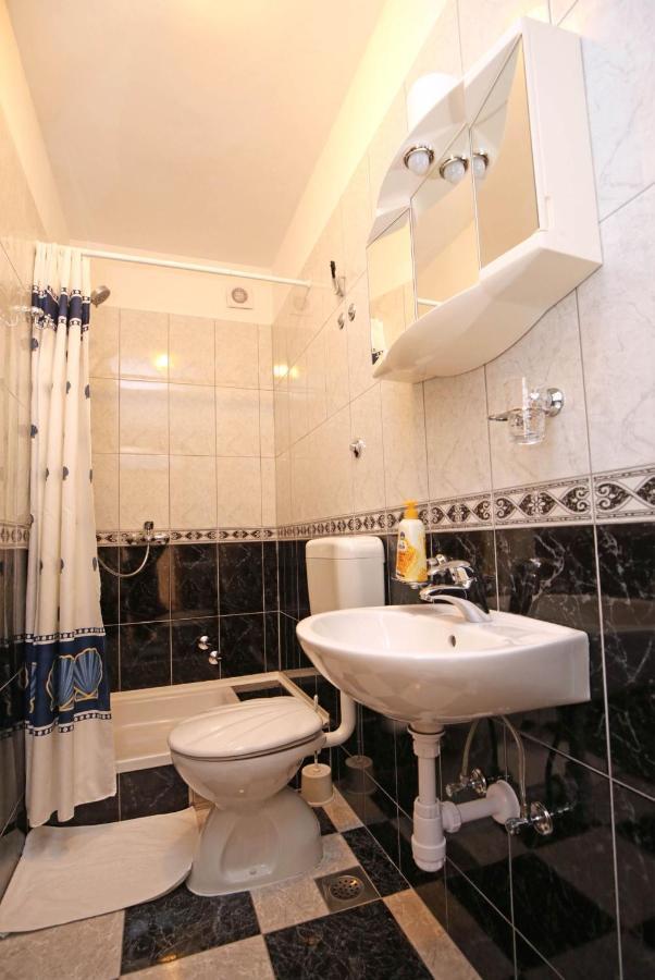 Apartmani Krka Rooms Лозовац Экстерьер фото