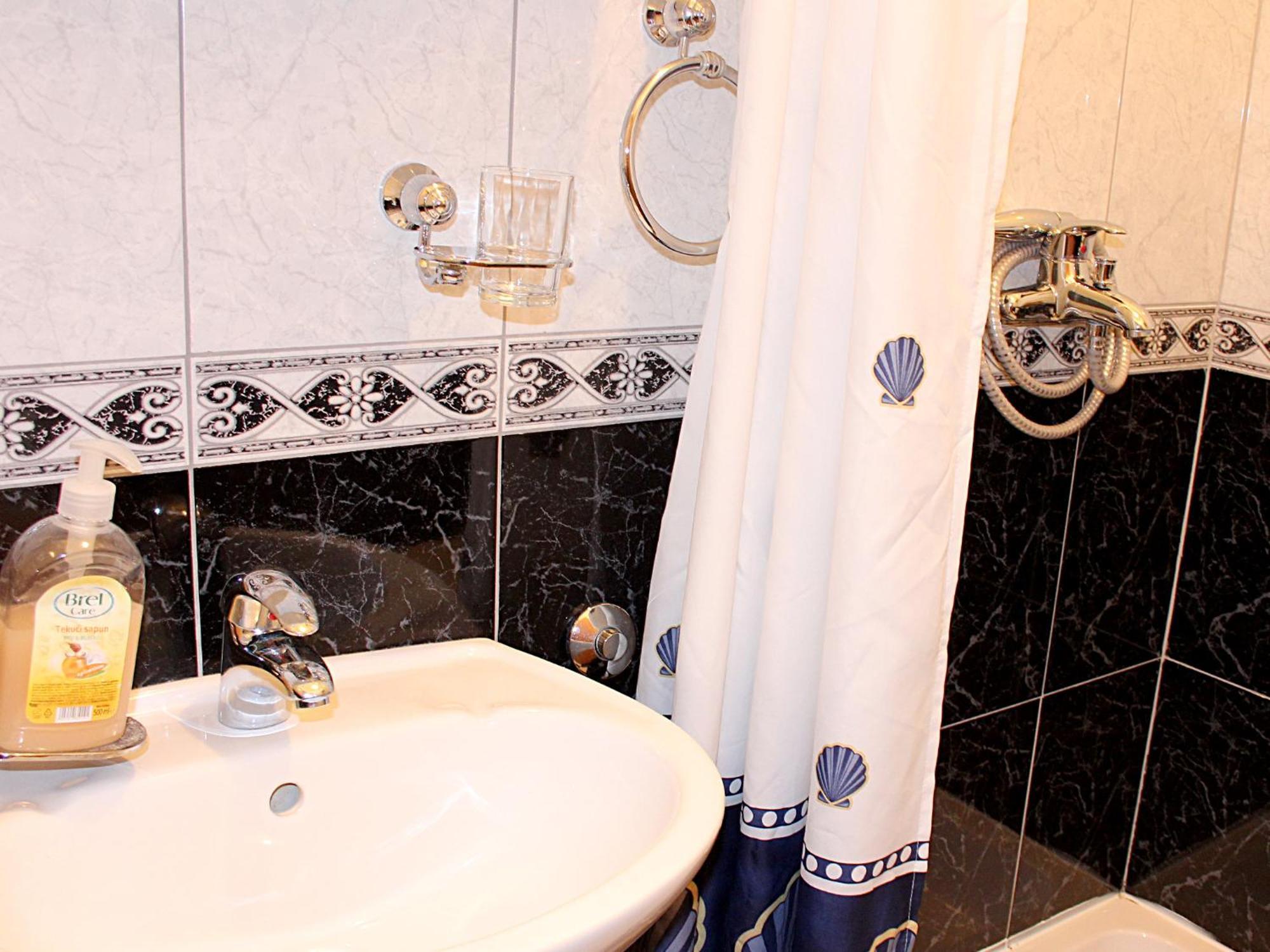 Apartmani Krka Rooms Лозовац Номер фото